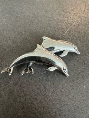 Vintage Sterling Silver Double Dolphin Brooch